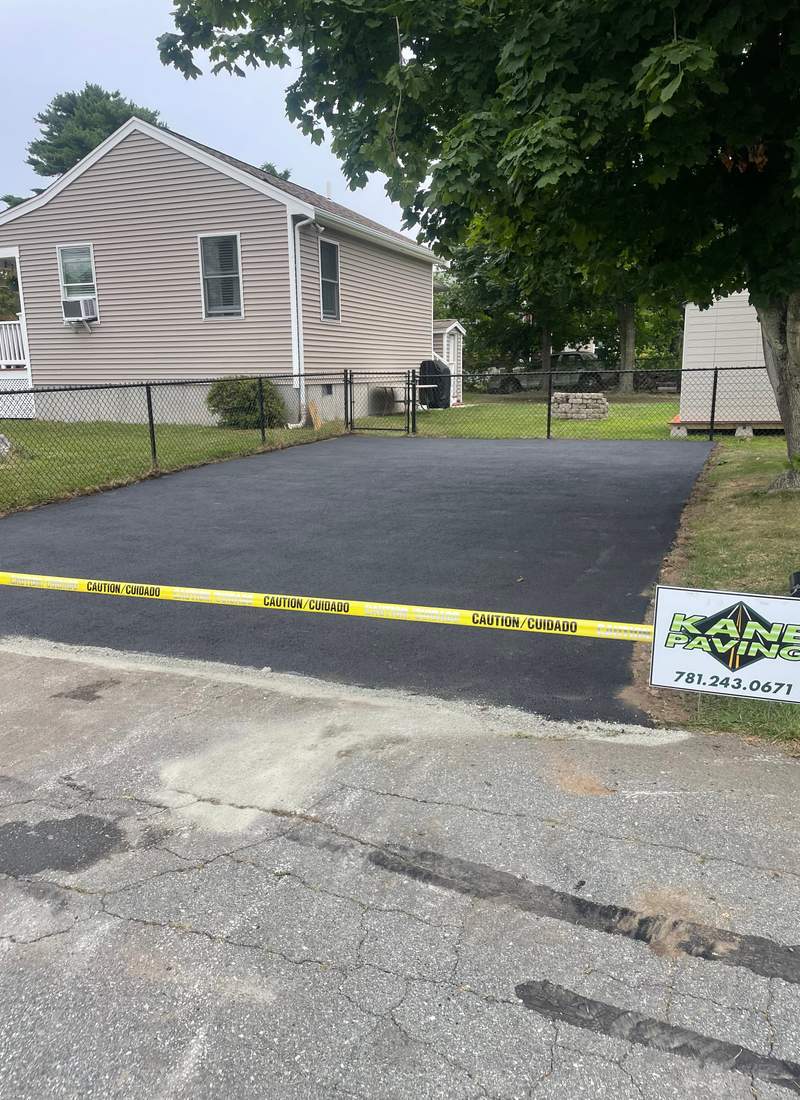 Finished driveway with stone border